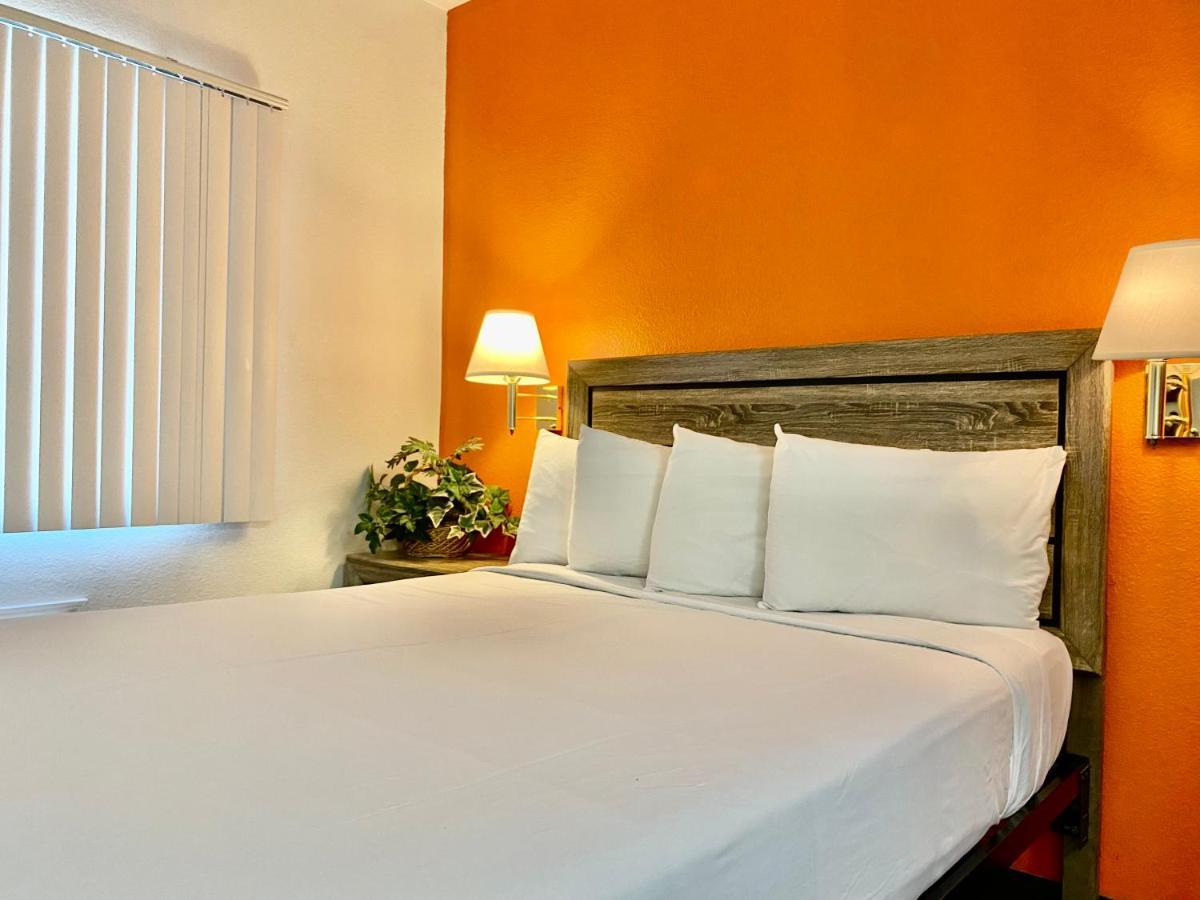 Siegel Select Flamingo Motel Лас Вегас Екстериор снимка